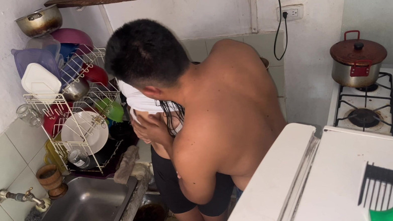 Gilversexy: สาววิทยาลัยเย็ดปากและช่องคลอดกับพ่อเลี้ยงของเธอ