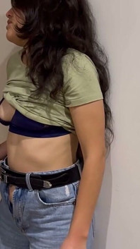 Elle Est Tellement Sexy Qu’elle Est Devenue Mon Délire