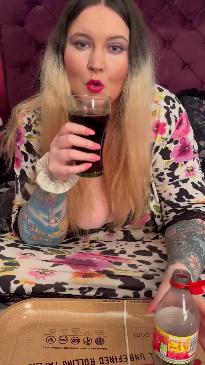 MissFFW: 5 Menit Missffw Berselera dan Cekikikan