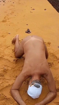 Ladysilva Nude on the Beach