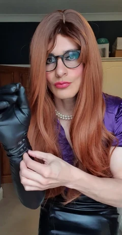 I want you to come to my office, I need to get your opinion on something