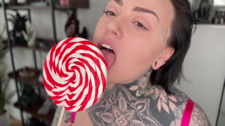 Miss Valentina: Orální fixace