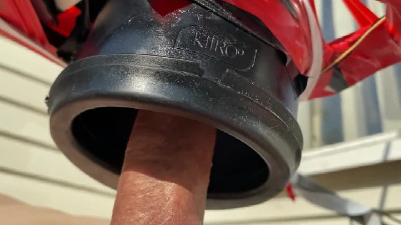 Lov2selfsuck: Orgasmo all'aperto