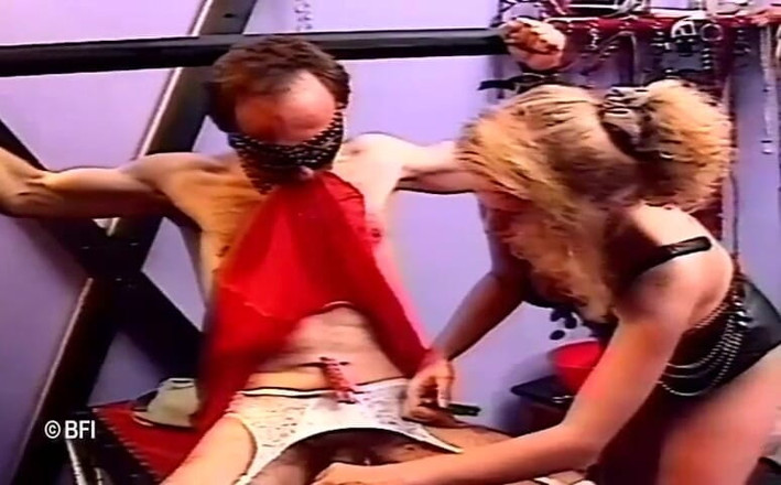 House of lords and mistresses in the spanking zone: Double femdom terror