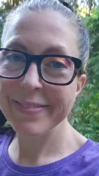 Nerdy Faery Pinkelt Indoor Und Outdoors