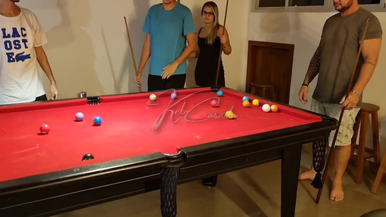 Kel Abate: Die heißen mädchen wollten lernen, wie man pool spielt und...