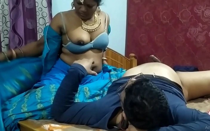 Popmini: Indian Bhabhi Desi Hot Sex in Blue Saree