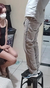 Am sunat la un electrician, dar mi-a fost greu, nu am putut suporta