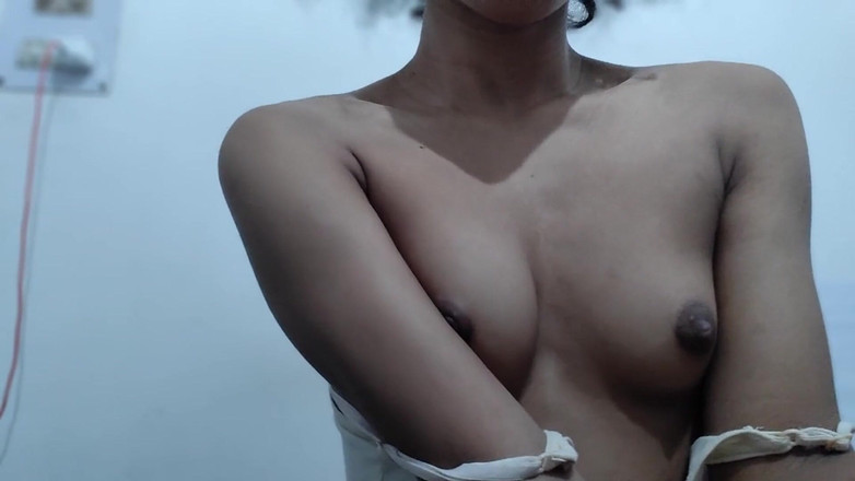 desigirl93: Une jolie fille devient excitée après les cours, chodai kai...