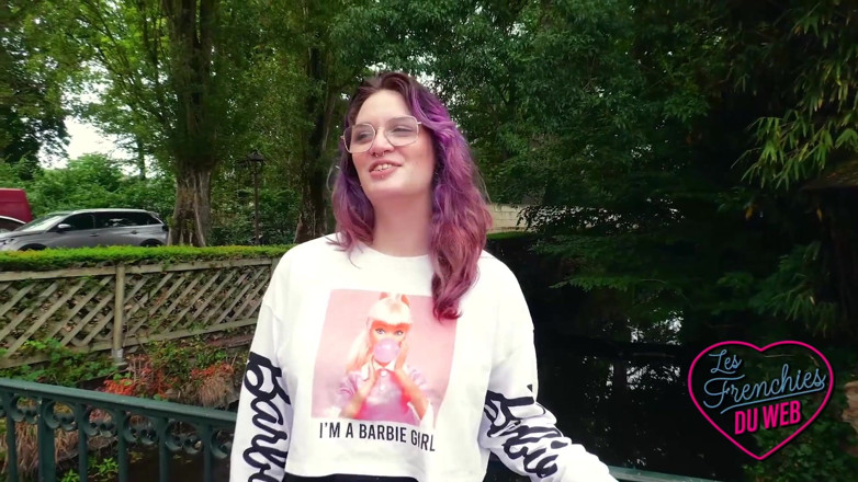 The Frenchies of the web: Malicia, a Wanton Young Minx with Lots of Naughty Ideas