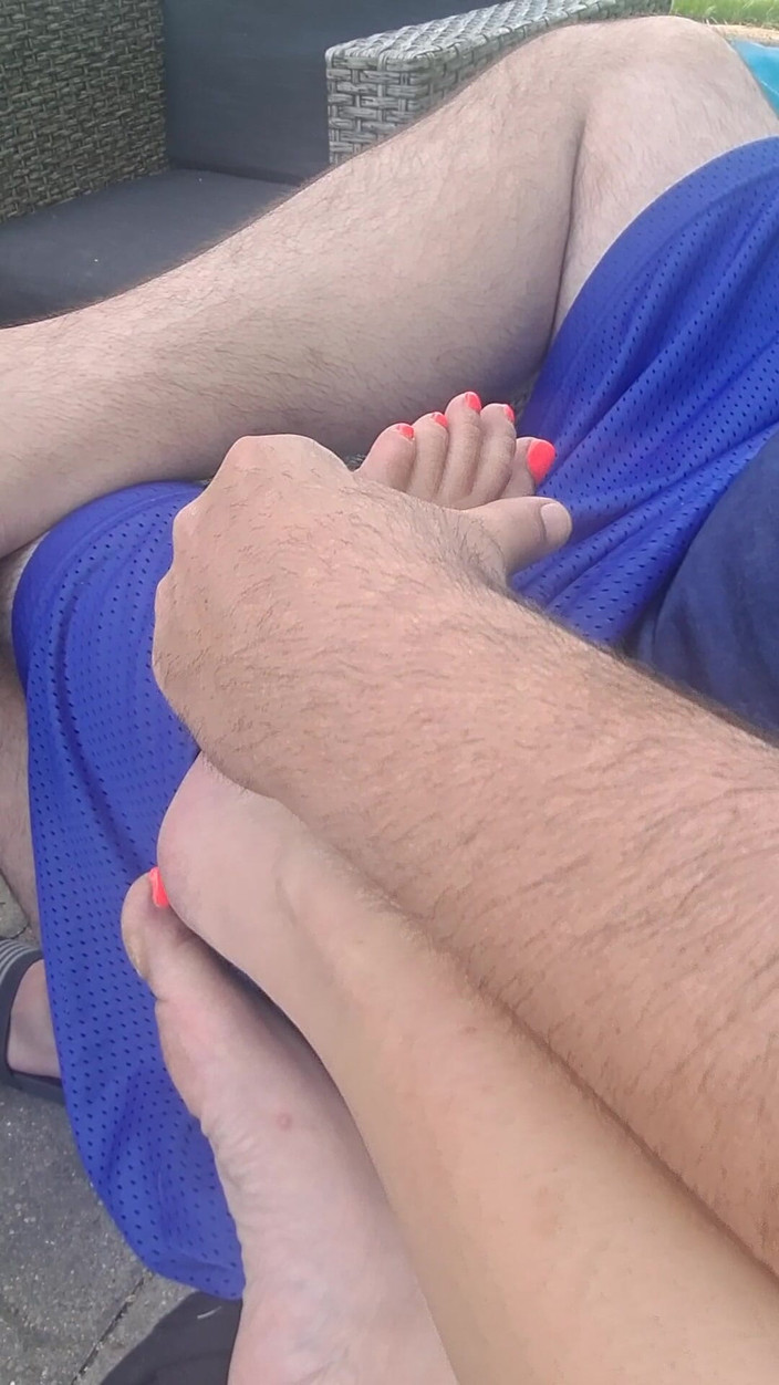 Naughty alchemy: Masaj la picioare