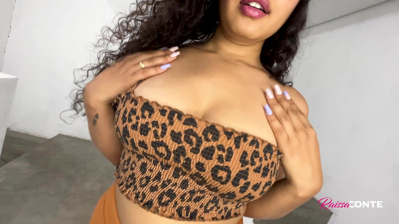 Raissa Conte: Taytlı Brezilyalı kız götüne boşaltıyor