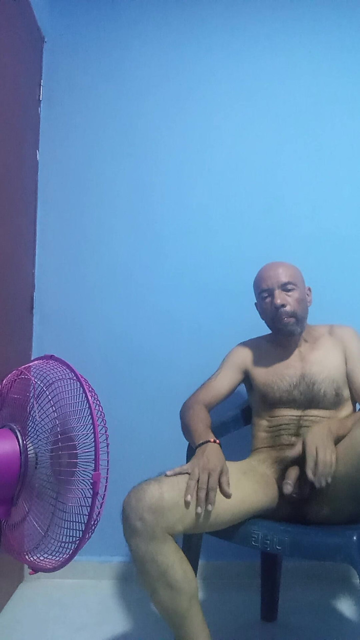 Jhonbahh: 情熱の笑み