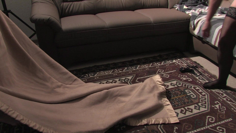 Under German Roofs: Німецькі повії з мокрою пиздою трахаються жорстким членом 4