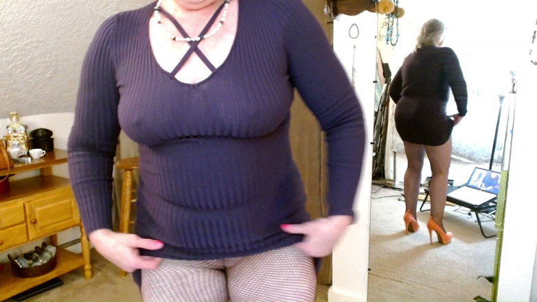 dawnskye1962: 1477 Dawn Strips Down and Gets off in This Special...
