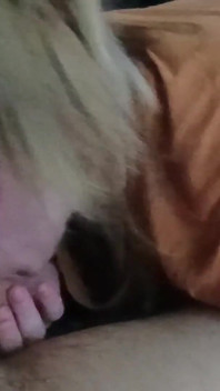Volles video mit riesigem sperma im mund ins gesicht gefickt
