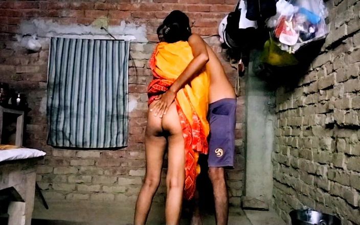 Devarbhabhi: Fucked the Saree Wearing Bhabhi by Making Her a Mare...