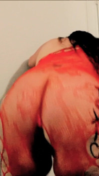 Toxic Piggy Plugged and Shaking Fat Ass