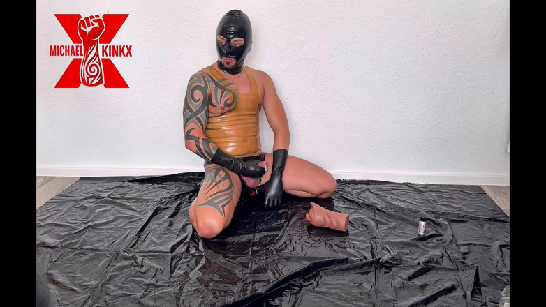 MichaelkinkX: Fuck This Horny Pussy