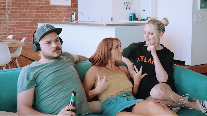 CharlieForde: Rozptýlení s Charlie Forde, Nova Hawthorne, Woody Alyx, Mis Knickers