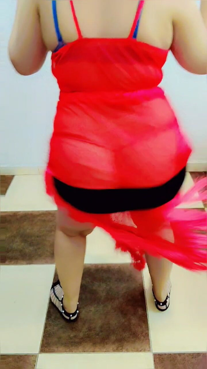 Six my and wife: Arabischer bauchtanz