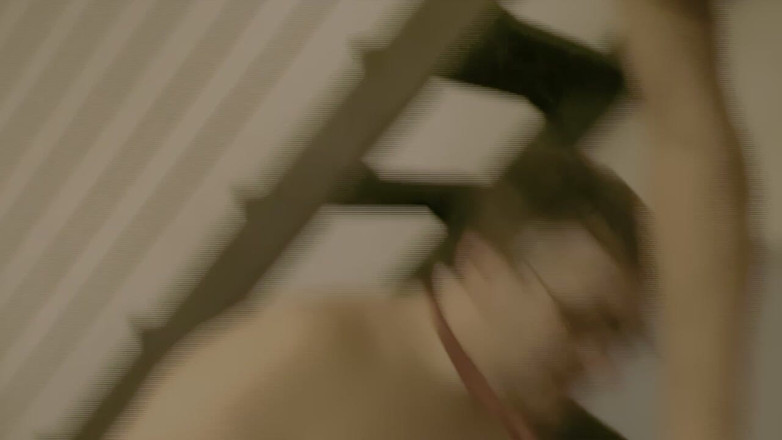 TGIRL ROOM: Lolipop di pantat tranny sebelum menidurinya di pantat dan mendapatkan...