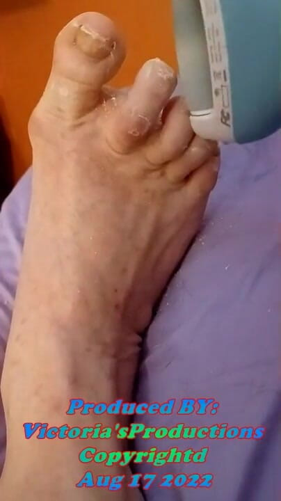 BBW nurse Vicki adventures with friends: Good morning part 2 pov toe care lotion