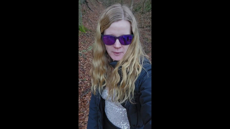 Bikergirl_97: Neujahrs Auto-Panne Endet Mit Bezahl kouření a výstřik na obličej