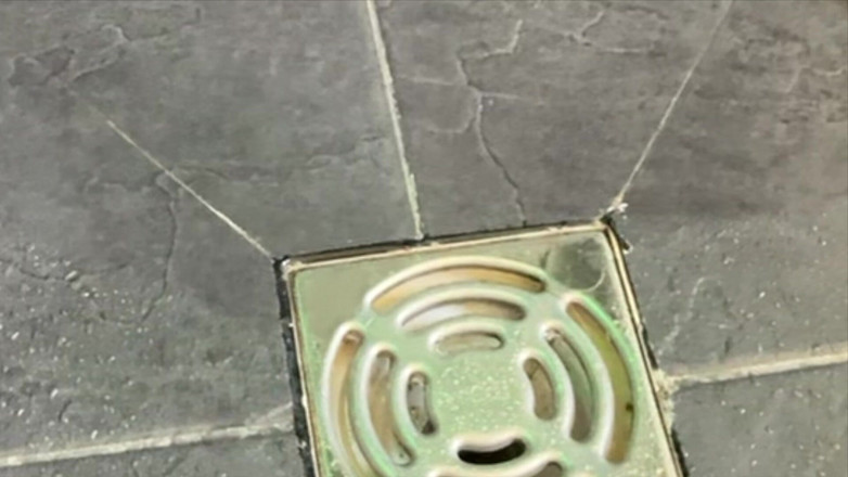 Mr MF: Pani dojrzałe stopy w rajstopach