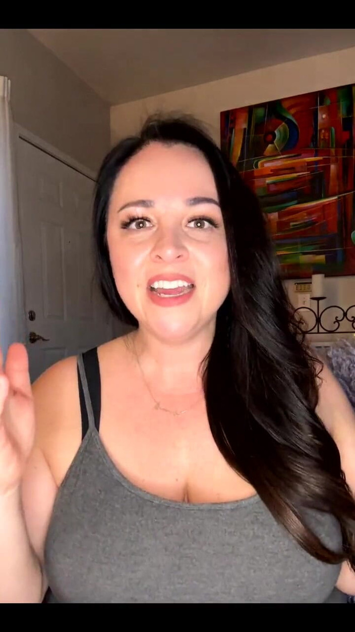 Amanda Thickk:  Amanda dicker bach 