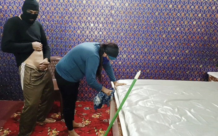 Shilpa Bhabhi: Indiana empregada Shilpa Bhabhi surpreendente foda em Dogg Styles por...