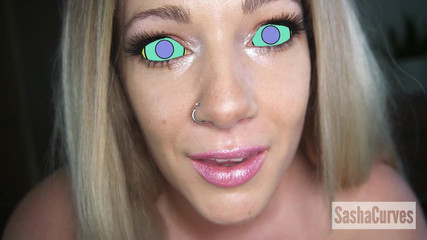 Sasha Curves: Доставщику пиццы завораживали и пожирали