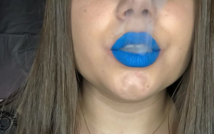 Your fantasy studio: Vaping Close-up with Blue Lipstick