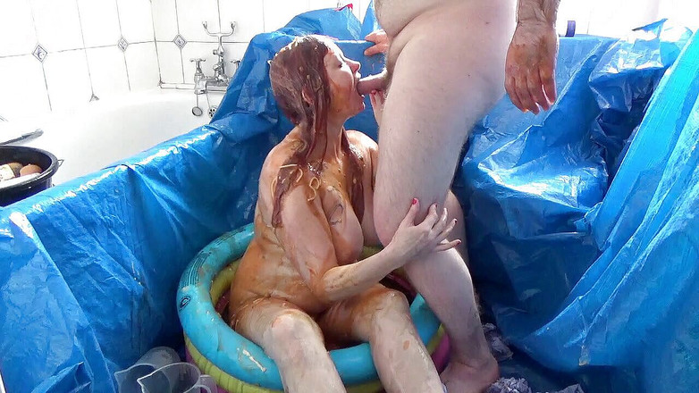 Gunked up girls: Angels Savoury'nin başlangıcı