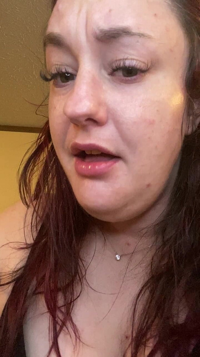 BellaBlast: Zeița Chugs și Gulps un ceai verde mare