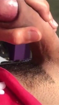 在床上打手枪 #13