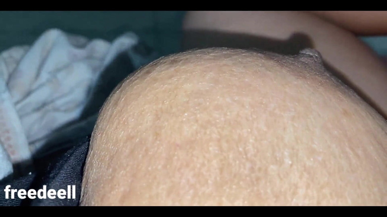 Freedeell: 離婚した継母が毎晩継息子とセックスを楽しむ