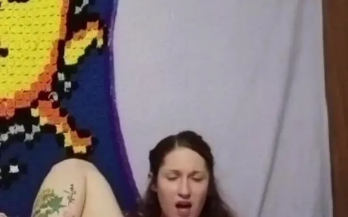 Moonlitcassie: Squirting Cassie