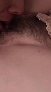 Soirée obscène : une MILF en sous-vêtements se fait baiser - 5