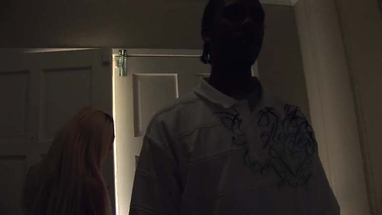 Mixed Race Cunt: Blonde ebony teen is having fun with her bf