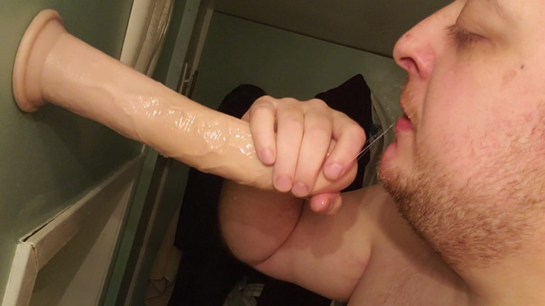 Charlieboy69: Deepthroat 11 Inch Dildo Day 7 Pt 3