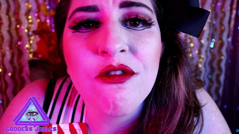 goddessjoules: Sonhando em chupar pau