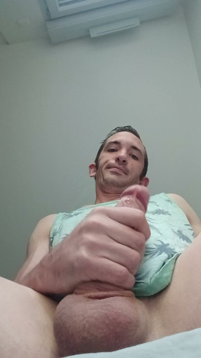 Alexis bondoux: Xxl Penis of a Young Guy with His Big Cumshot