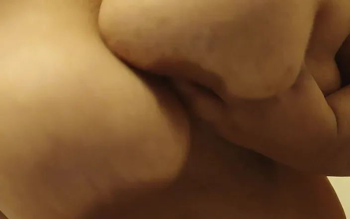 Jessica pigslut: Fat Pig Slut Licks Her Nipples
