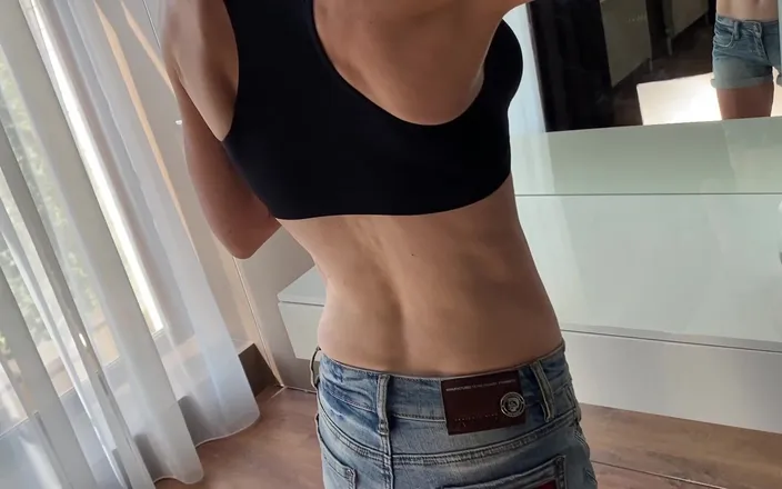 Mistress Mary: The Best Biceps and Strong Back