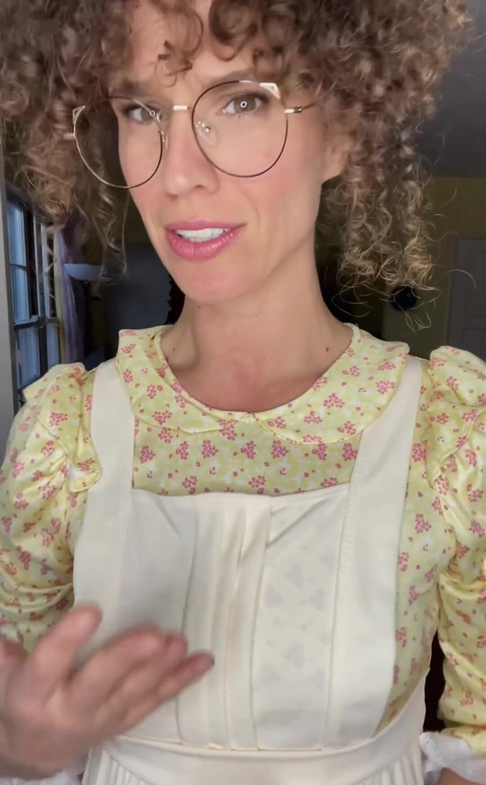 VibeWithMommy: Oh, mai multă distracție cu mama vitregă adevărată, în curând!
