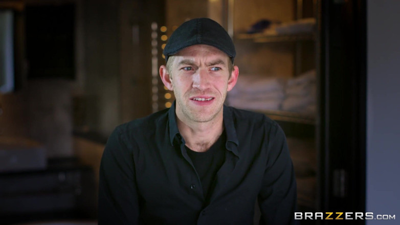 BRAZZERS: Brazzers - Danny D Was There to Impregnate Kayla Green but...