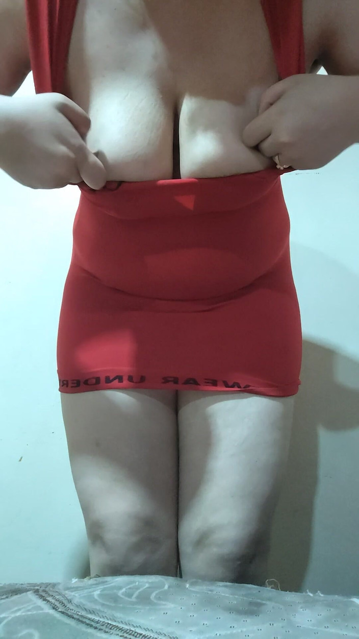 Ali Muhammad: 私の完全な女性的な姿を見たいですか?