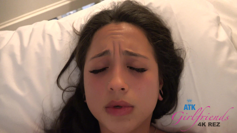 ATK Fans (Girlfriends): Je maakt Mi Ha wakker en beft haar poesje