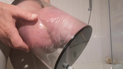 Monster_Meat_: Extrémní pumpování ze zdi na zeď